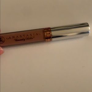 Anastasia stripped lipstick